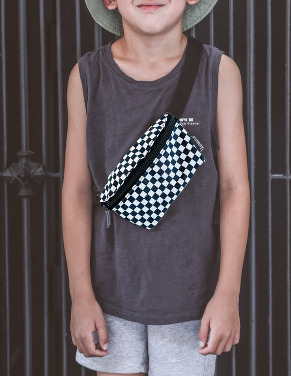 85101: KIDS FannyPack | Ultra-Slim | INDYCheck