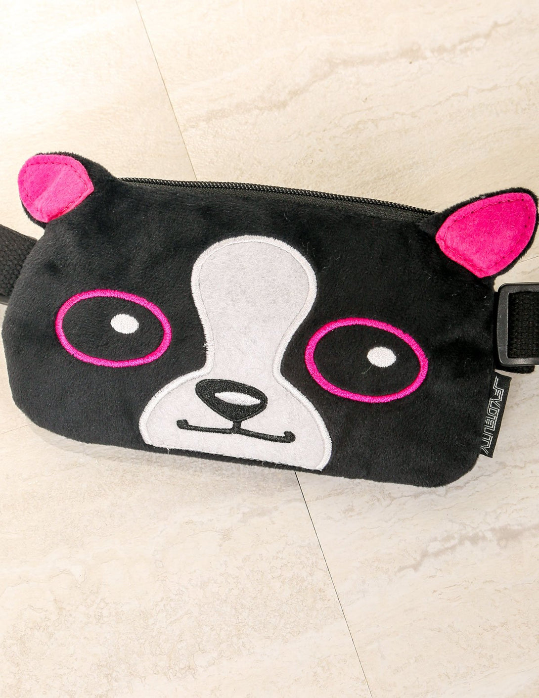 30087: ANIME-L | Fanny Pack Igor Pooch