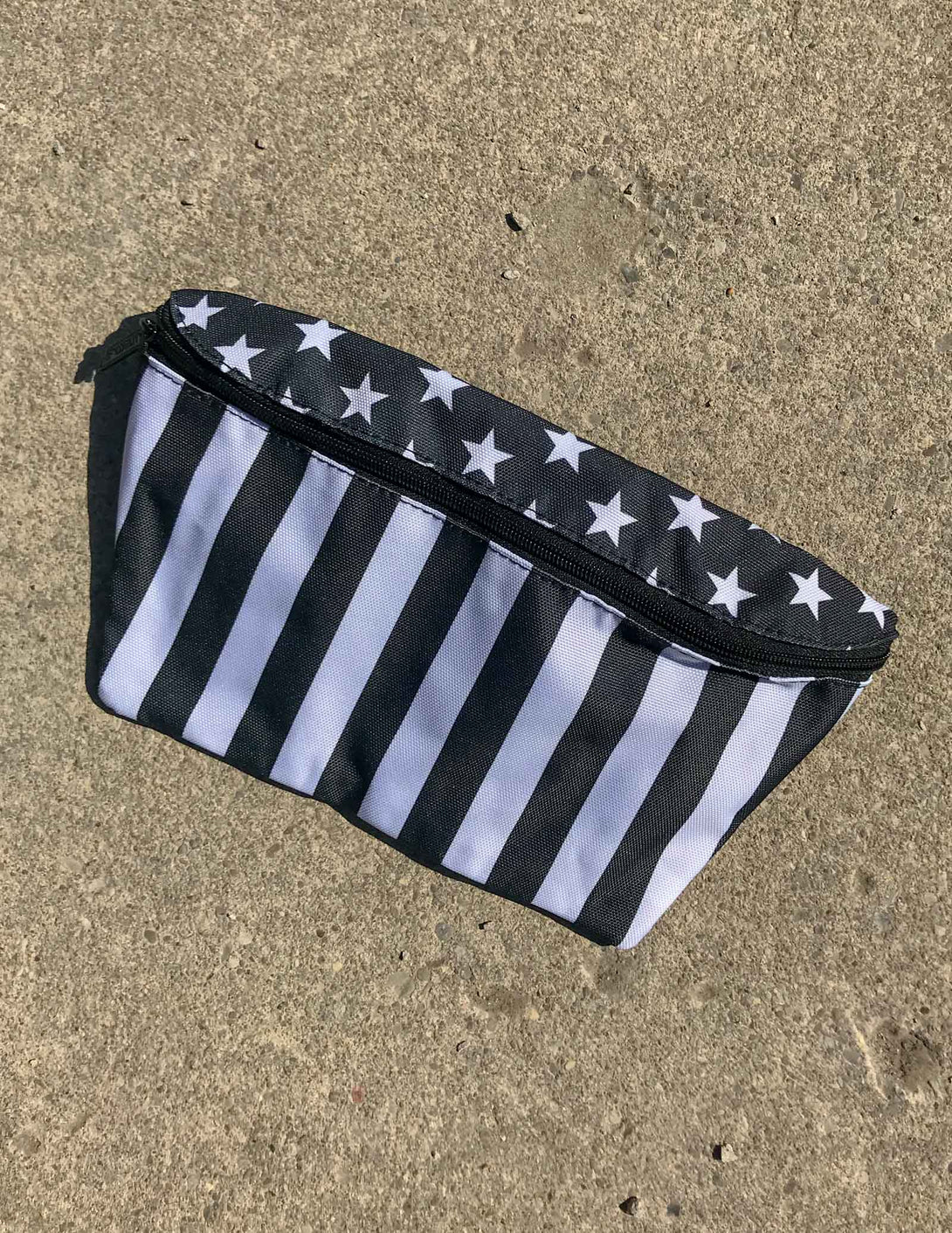 81443: XL Fanny Pack |Oversize Ultra-Slim Low Profile Belt Bum Bag |Black Flag